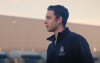 Vital is in opleiding bij Transport Michiels